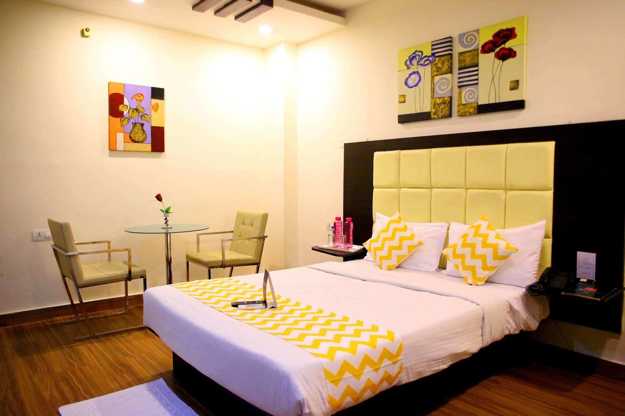 Ksr Park Hotel ไฮเดอราบัด ภายนอก รูปภาพ
